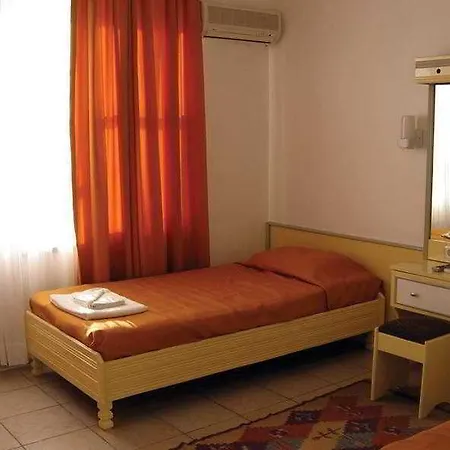 Gungor Hotel 2*